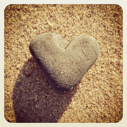 I found this heart shaped rock at the beach today. by orgmonkey