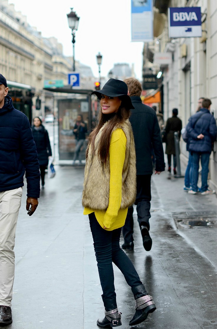DSC_5189 Yellow Zara Sweater, Myca Couture Hat, Paris,2 resized