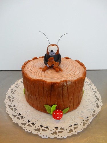 de Krekel Cake by CAKE Amsterdam - Cakes by ZOBOT