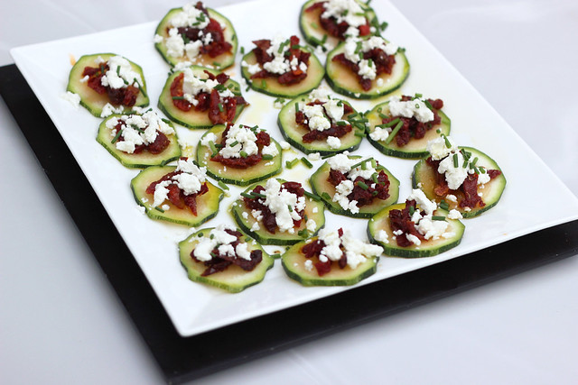 Raw Zucchini Bites with Sun-Dried Tomatoes and Goat Cheese - Gluten-free
