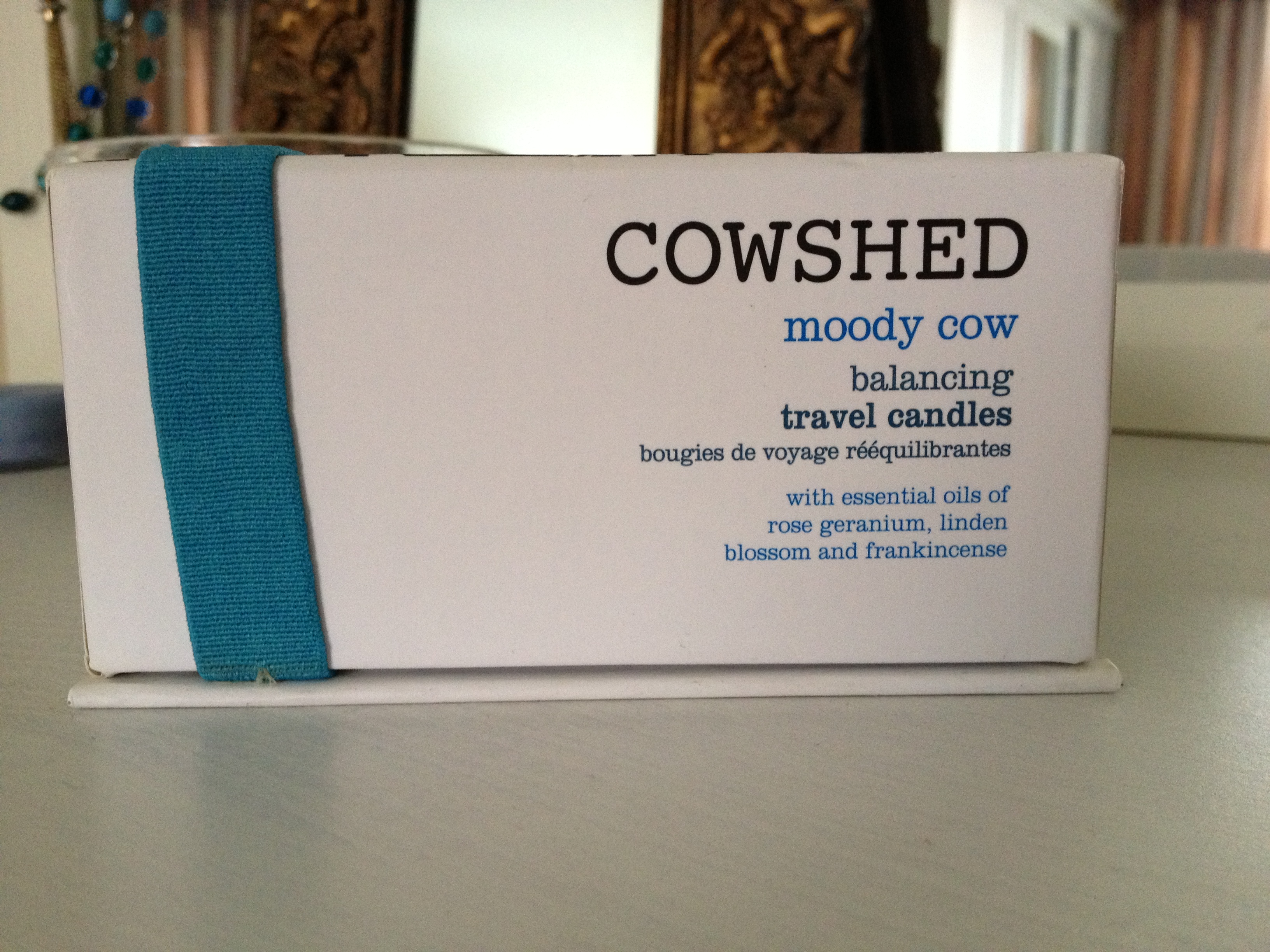 Cowshed_Moody_Cow_Balancing_Travel_Candles (3)
