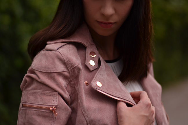 Goosecraft leather jacket outfit post pink and white 4