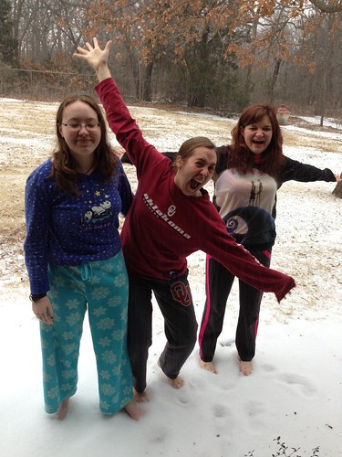 Susanna, Hannah and Rebekah in the snow