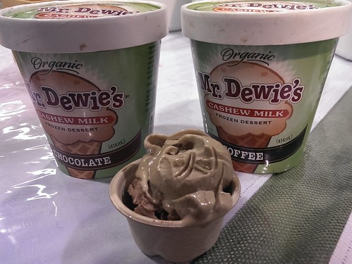 Mr Dewie's Cashew Ice Cream