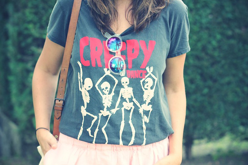 Look Falda Rosa + Camiseta - Monicositas
