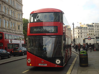 London United LT71, Route 9, Charing Cross