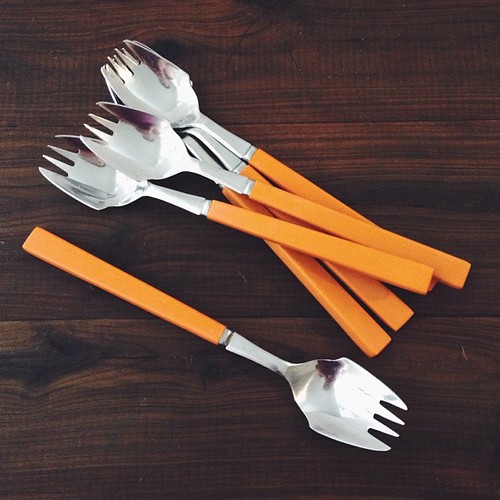 In other news, there is a vintage wares store next to the cheese shop in #robertson - $4 later... sporks! #oppshopobsession #vsco #vscocam #holidayroadtrip