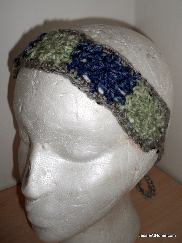 Front-Squares-Headband-free-crochet-pattern