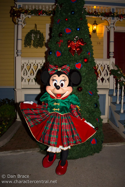 Christmas Minnie Mouse