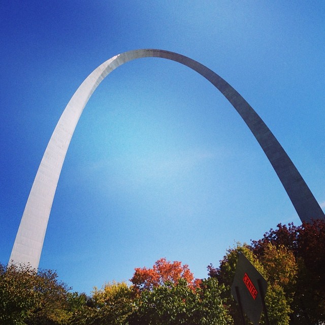 The arch in the Fall, getting my Rock n Roll half race packet!!