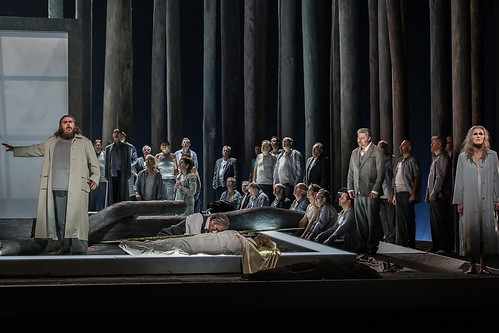 Simon O'Neill as Parsifal, Gerald Finley as Amfortas, René Pape as Gurnemanz and Angela Denoke as Kundry in Parsifal © ROH / Clive Barda 2013