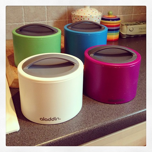 Bought these bento pots to try & give the girl hot school lunches & gym teas at less than the current £60 a week cost.