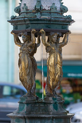 fontaine Wallace, place du Terrail, Marseille 7e