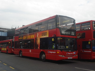 Stagecoach 15016 on Route 252, Romford Station