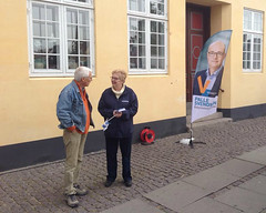 Det, for nogen, famøse Palle Svendsen banner ved Køge Rådhus d. 5. okt