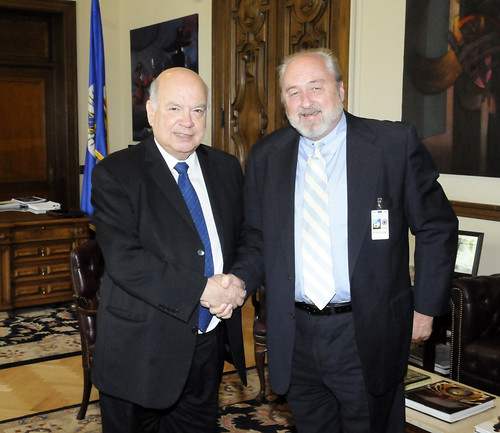 OAS Secretary General Meets with President of the Regional Coordinator of Economic and Social Research