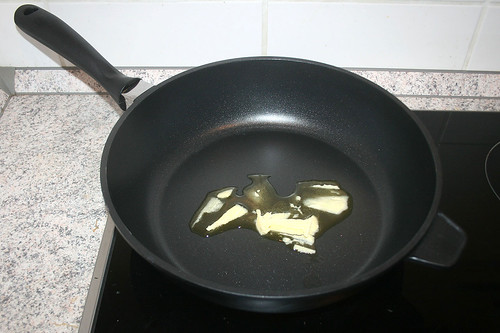 20 - Butterschmalz in Pfanne zerlassen / Melt ghee in pan