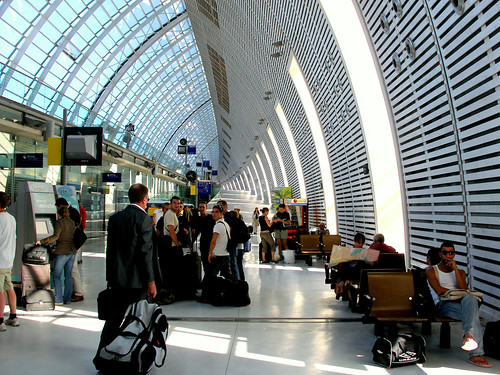 Gare d'Avignon TGV (by: Yves Hausermann, creative commons)