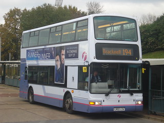 First Beeline 33181 on Route 194, Bracknell Bus Station