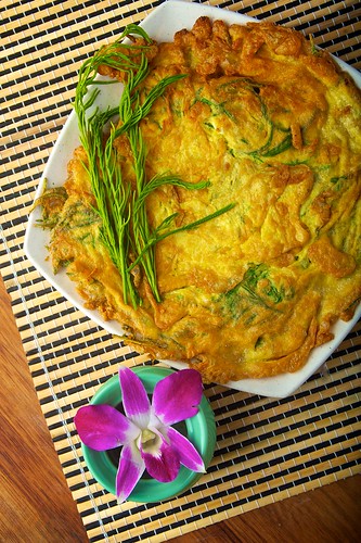 Cha Om Omelette by foodiegoodiex