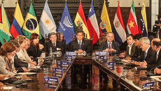 South American leaders meet on July 4, 2013 in Bolivia. They denounced the provocative downing of the jet of President Evo Morales in Austria. by Pan-African News Wire File Photos