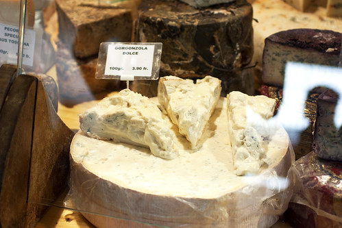 cheese @ hauptbahnhof market