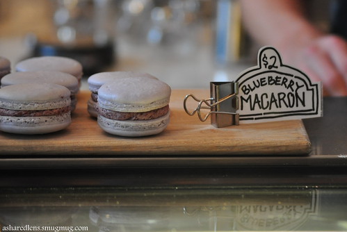 cakes-and-ale-blueberry-macarons-decatur-ga
