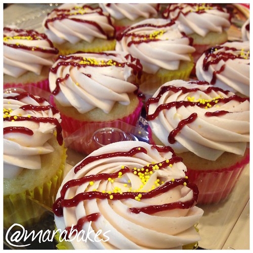 Lemon raspberry cupcakes