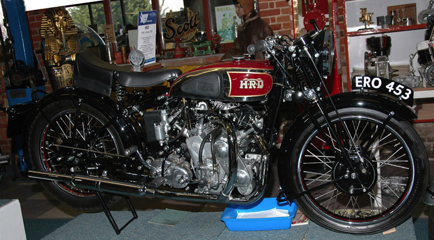 5b65b_1939_vincent_rapide_rightbs