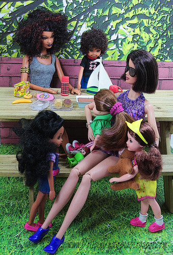 Picnic in the Park by DollsinDystopia