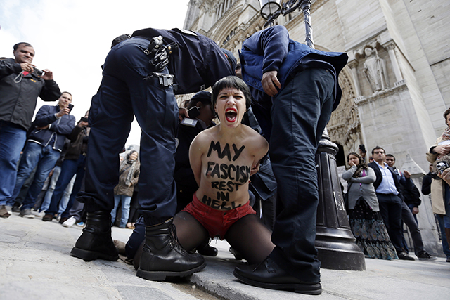 FRANCE-SUICIDE-RELIGION-PROTEST-FEMEN