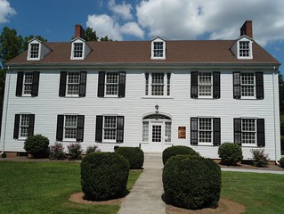 Elizabeth Ann Seton - facade of the white house
