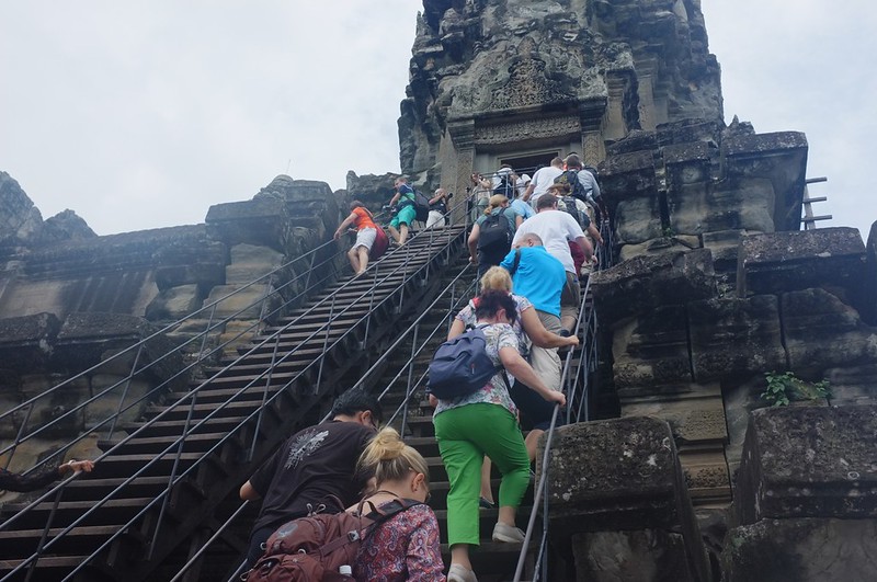Angkor Wat - Climbing the stairs1