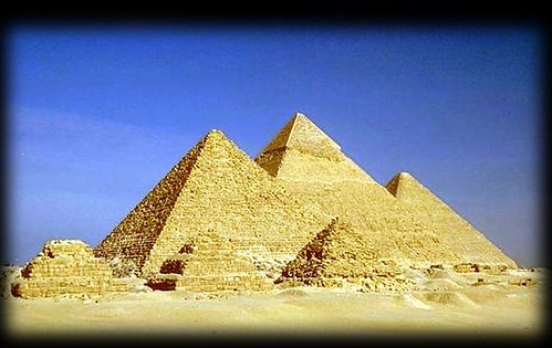 埃及金字塔-世界25偉大建築