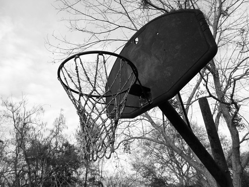 Basketball Goal by ImSimplyJustin