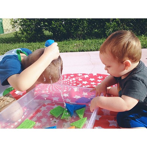 Z clearly enjoyed this activity. Squeezing cold water on your head = awesome! #pictapgo_app