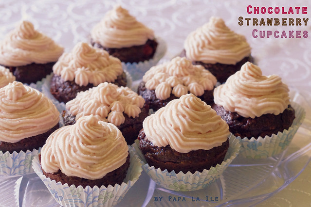 Chocolate strawberry cupcakes (6)
