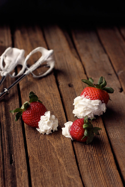 How-to Make Whipped Coconut Cream - Step-By-Step Tutorial