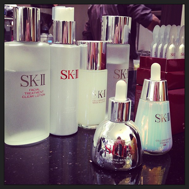 My dream set of skincare. #SKII #sk2 #whitening #cellumination #essence