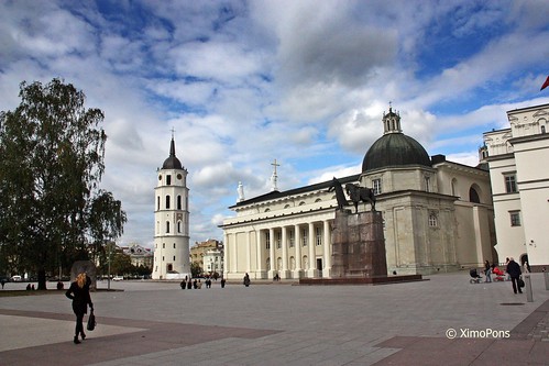 Plaza de  la Catedral de St. Stanislaus y St. Vladislav,    . IMG_9686 by XimoPons
