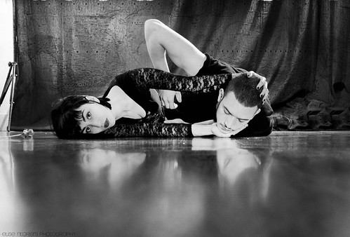 Dancers by Elise Ntoremi