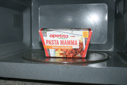 06 - apetito Pasta Mamma - In Mikrowelle erhitzen / Heat in Microwave