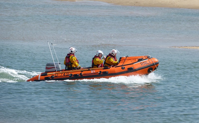 P1050865 - Rescue at Burry Port
