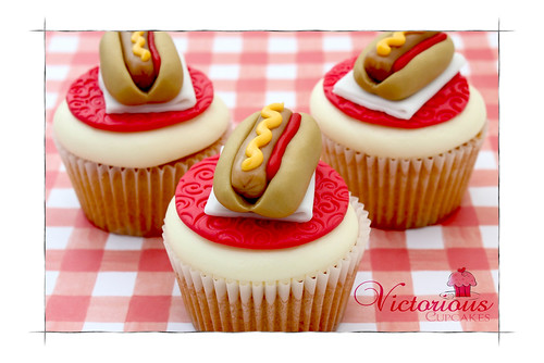 Hotdog Cupcakes