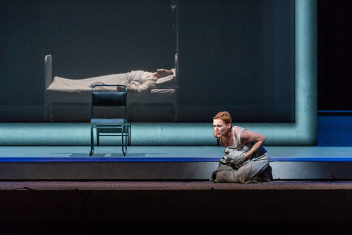 Gerald Finley as Amfortas and Angela Denoke as Kundry in Parsifal © ROH / Clive Barda 2013