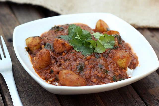 Lentil Mahkani with Potatoes and Spinach (Dal Aloo Palak Makhani) - Gluten-free and Vegan
