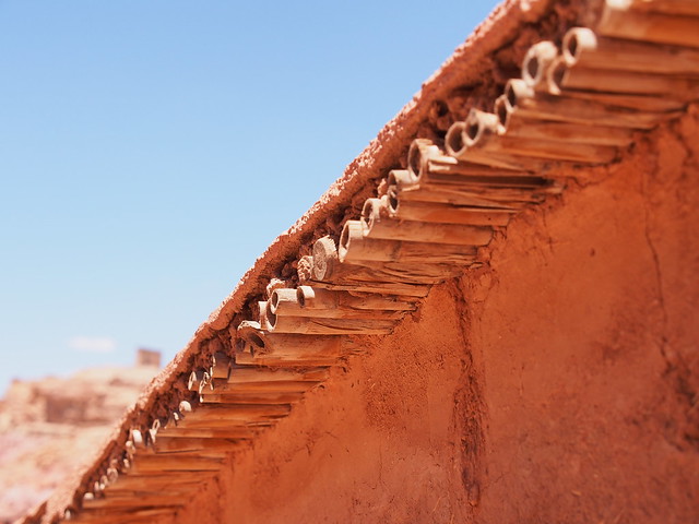 蘆葦加紅土是摩洛哥的傳統建築工法