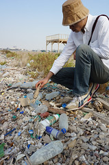 Sabah Al-Ahmad保護區泥灘地堆滿各種海洋廢棄物。