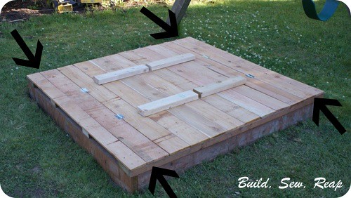 02 - Sanbox lid and benches