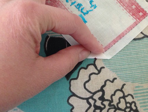 Embroidered quilt label tute